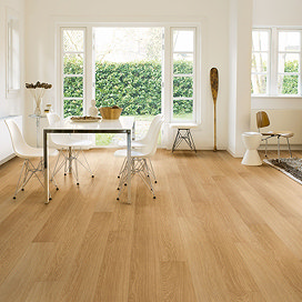 Quick-Step Impressive Plank Laminate - Natural Varnished Oak