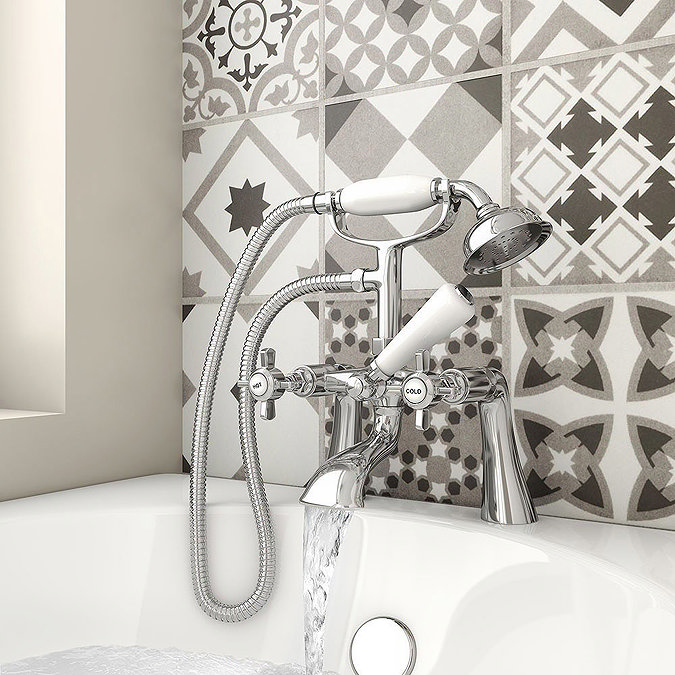 Regent Traditional Bath Shower Mixer Tap with Adjustable Shrouds for Roll Top Baths  Feature Large I