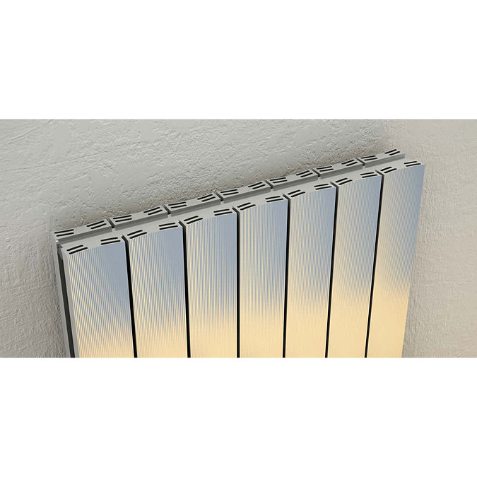 Reina Luca Horizontal Double Panel Aluminium Radiator - White Feature Large Image