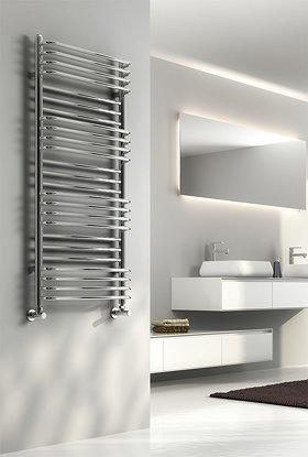 Reina Marco Steel Designer Radiator - Chrome Large Image