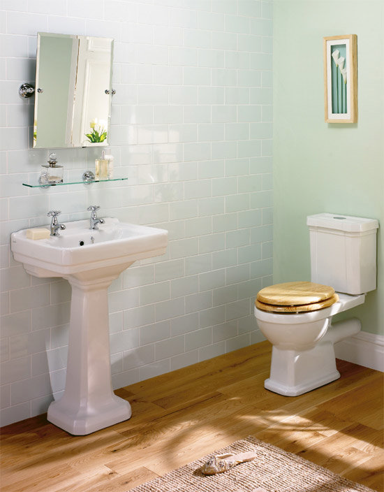 Rochester 4 Piece Ceramic 2TH Traditional Bathroom Suite Large Image