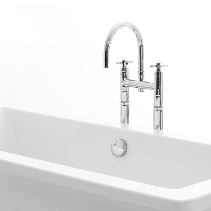 Royce Morgan Hexham 1690 Luxury Freestanding Bath with Waste Feature Large Image