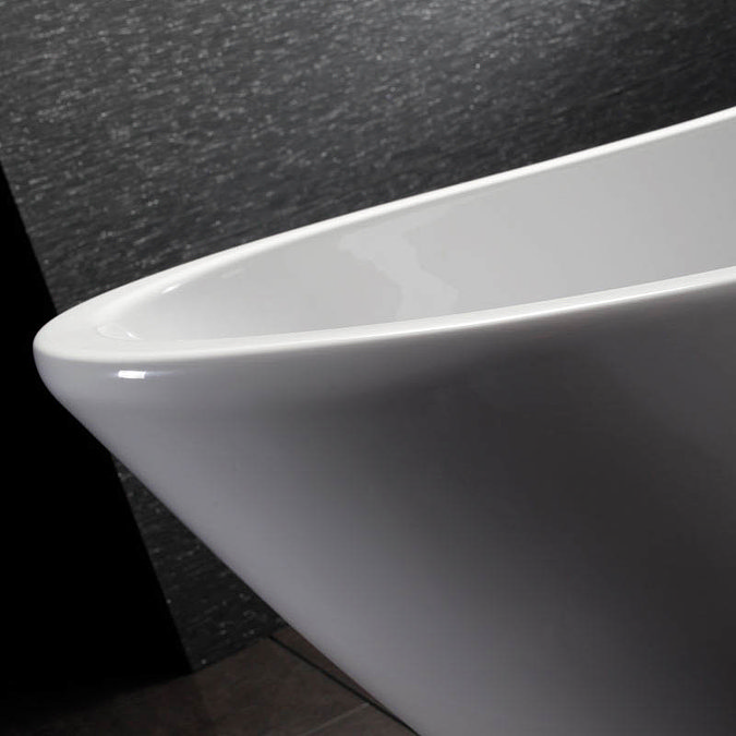 Royce Morgan Quartz 1760 x 680mm Luxury Freestanding Bath Standard Large Image
