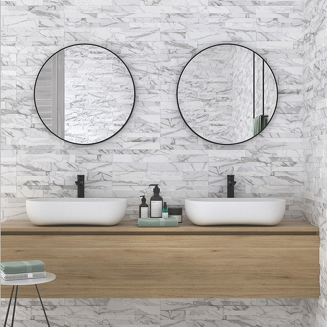 Runda White Marble Split Face Tiles - 303 x 613mm Large Image