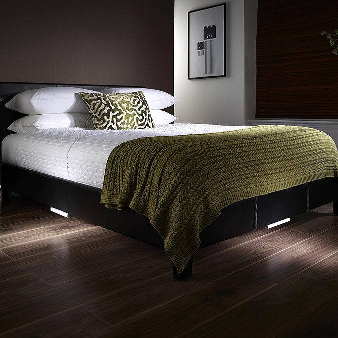 Sensio Orion LED Under Bed Light with Charger - SE20292W0  Feature Large Image