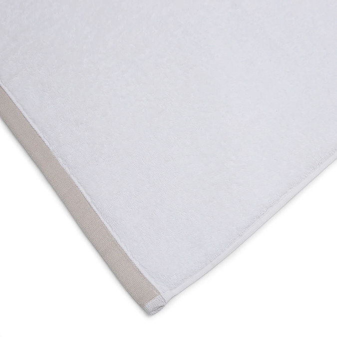 Set of 2 White & Mocha Cotton Bath Sheets (70 x 130cm)