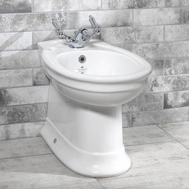 Silverdale Hillingdon Floor Standing BTW Bidet - 1 Tap Hole Large Image