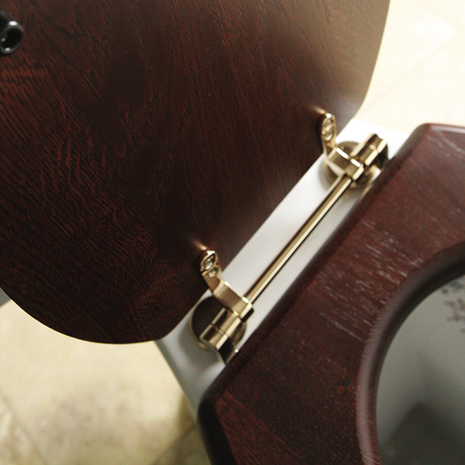 Silverdale Traditional Luxury Dark Oak Wooden Toilet Seat Feature Large Image