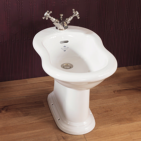 Silverdale Victorian Floorstanding Bidet - 1 Tap Hole Large Image