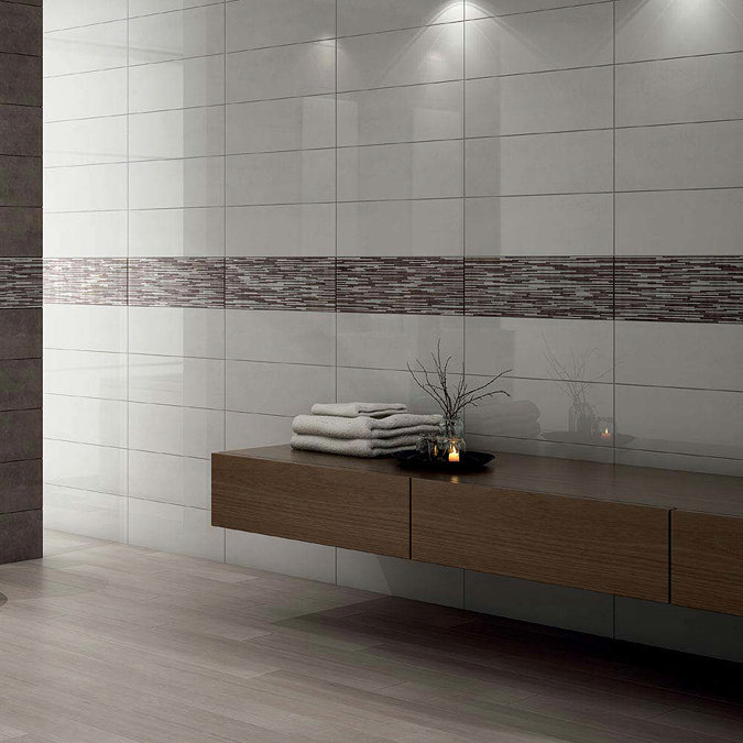 Minnesota Pearl Gloss Wall Tile - 250 x 700mm  Profile Large Image