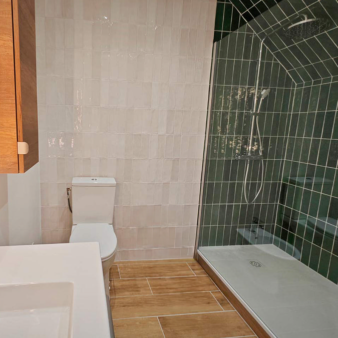 Stonehouse Studio Retford White Gloss Wall Tiles - 75 x 230mm