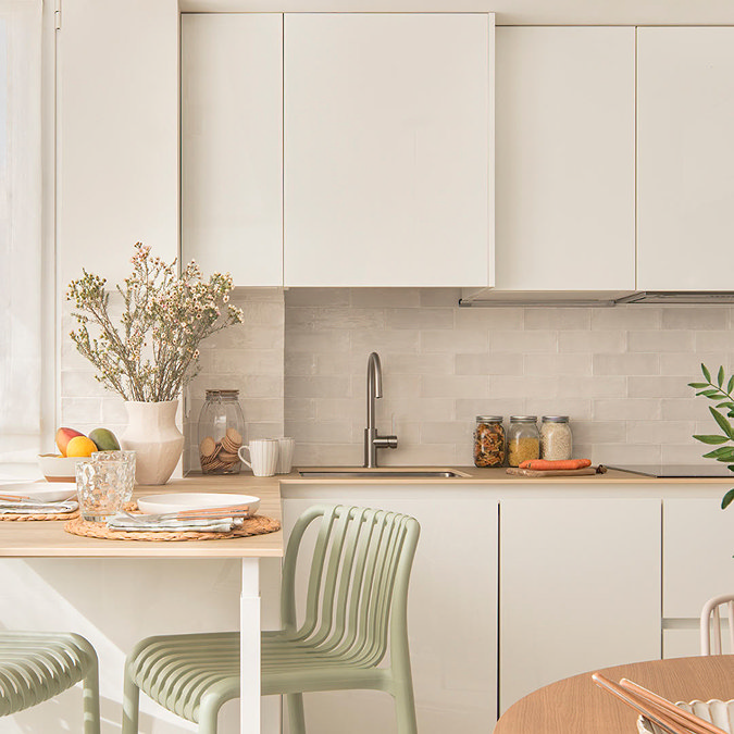 Stonehouse Studio Retford White Gloss Wall Tiles - 75 x 230mm