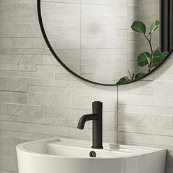 Runda White Slate Effect Split Face Tiles - 303 x 613mm Large Image