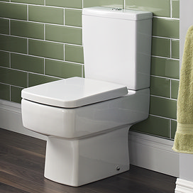 close coupled toilet