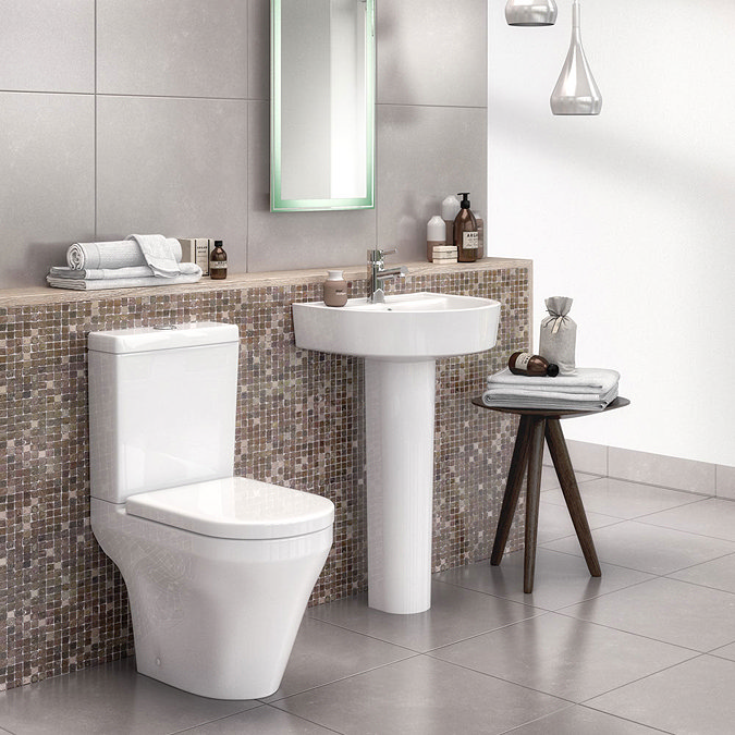 Toronto 4-Piece Modern Bathroom Suite Large Image