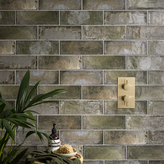 Toulon Rustic Green Gloss Wall Tiles - 100 x 300mm