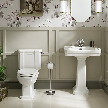 Trafalgar 4-Piece Bathroom Suite (Close Coupled Toilet with 640mm Basin and Full Pedestal)