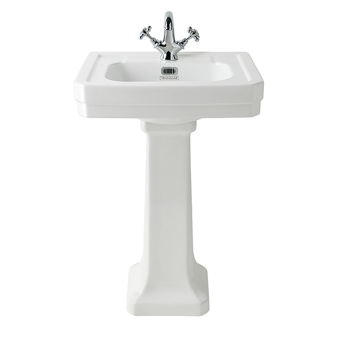 Trafalgar Full Bathroom Suite (WC with 540mm Basin, Full Pedestal & 1685 Double Ended Slipper Bath)