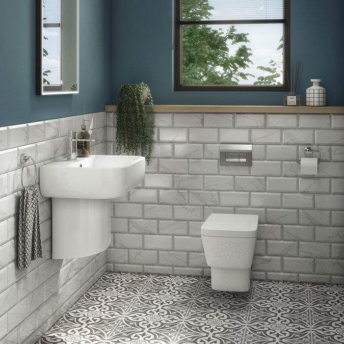 Valencia Wall Hung Toilet with Soft Close Seat (inc. Chrome Flush + Concealed Cistern Frame) In Bat