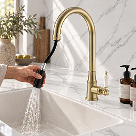 Venice Traditional Kitchen Mixer Tap with Swivel Pull Out Spout - Brushed Brass