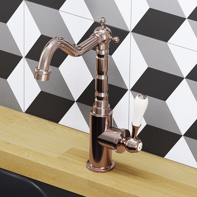 Venice Traditional Single Lever Kitchen Mixer Tap with Swivel Spout - Brushed Copper