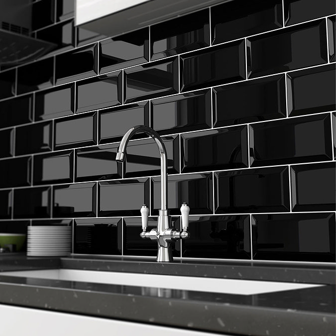 Victoria Metro Wall Tiles - Gloss Black - 20 x 10cm Large Image