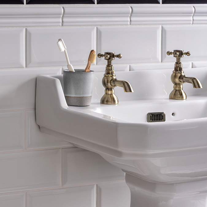 Victoria Metro Wall Tiles - Gloss White