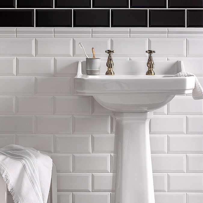 Victoria Metro Wall Tiles - Gloss White
