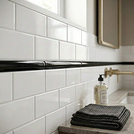 Victoria Metro Black Listello Border Trim Tile - 20 x 200mm