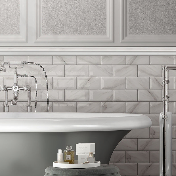 Victoria Metro Wall Tiles - White Marble Effect - 20 x 10cm  Feature Large Image