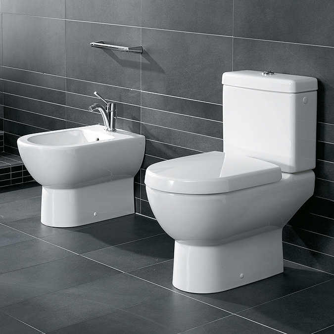 Villeroy and Boch Subway 2.0 Open Back Close Coupled Toilet + Soft Close Seat  Feature Large Image