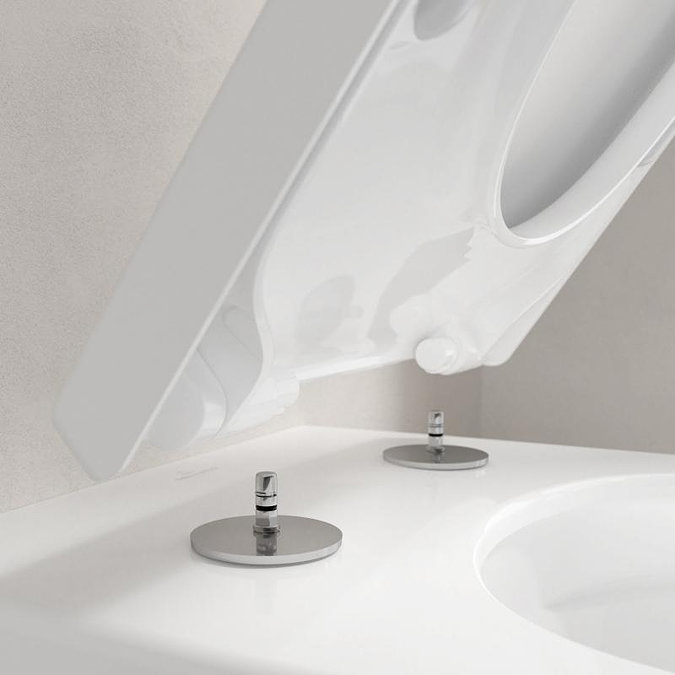 Villeroy and Boch Subway 3.0 TwistFlush Wall Hung Toilet + Soft Close Seat