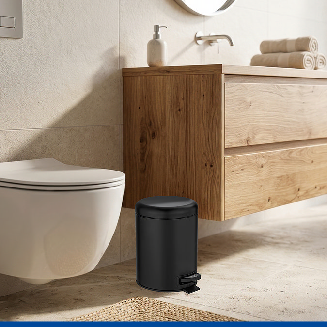 Wenko Leman 5 Litre Pedal Bin - Black