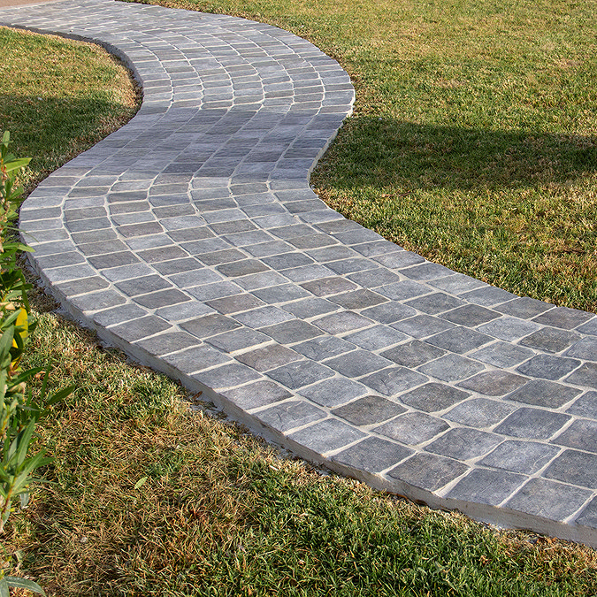 Wyndhurst Dark Grey Cobble Stone Effect Anti-slip Wall and Floor Tiles 150 x 150mm